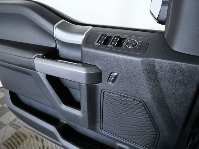 Used 2015  Ford XLT image 30
