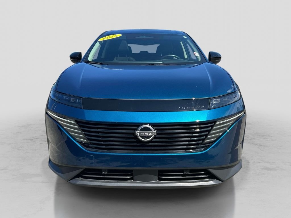 Used 2025 Blue Nissan SL image 8