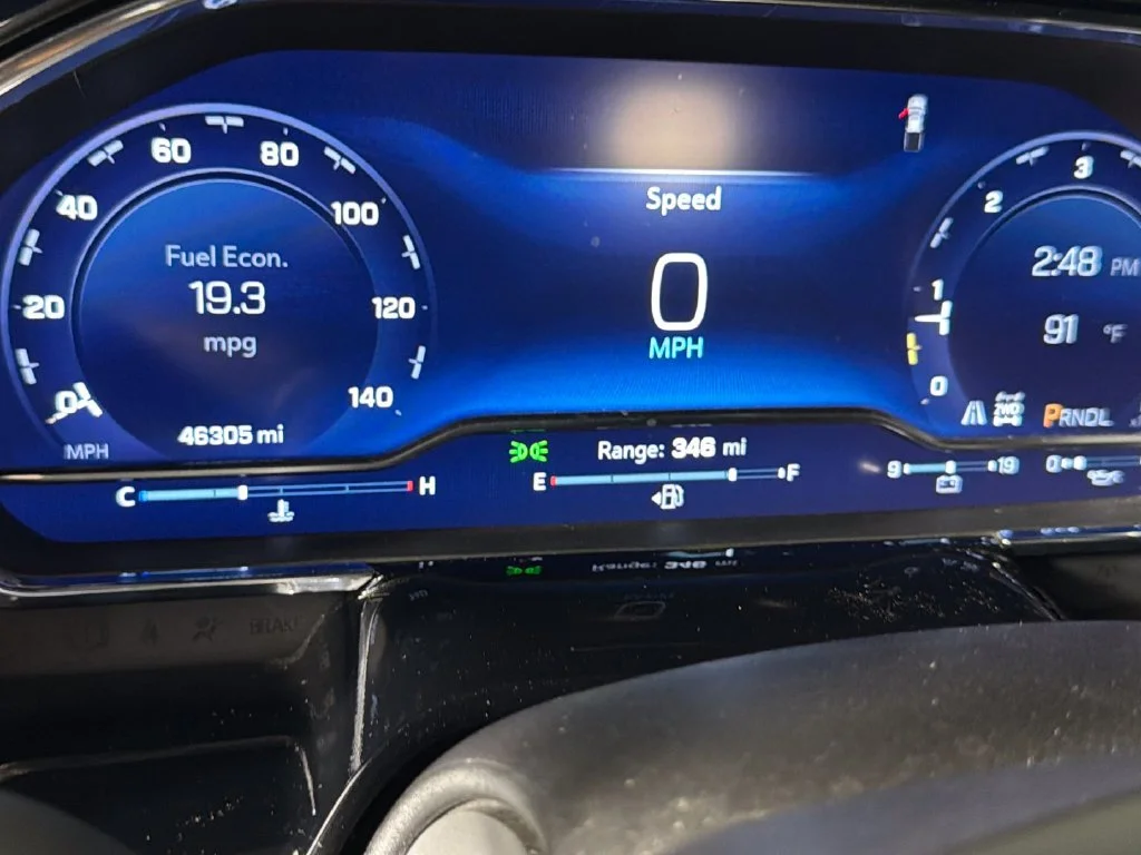 Used 2024 Summit White Chevrolet RST image 23