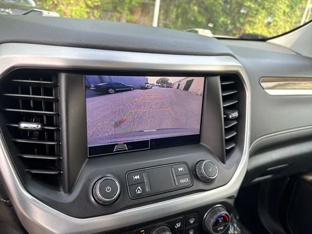 Used 2023 Silver GMC SLE image 21