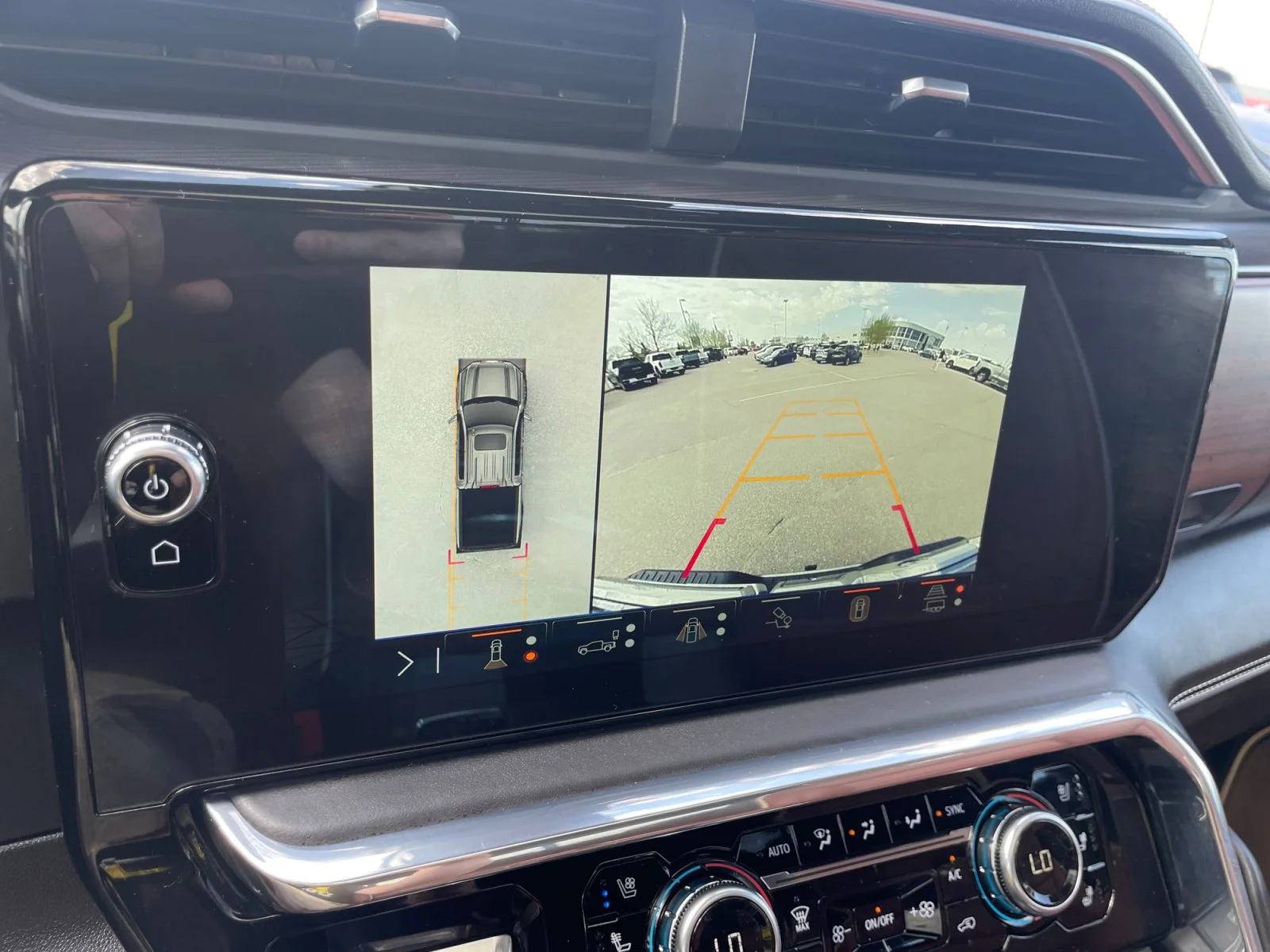 Used 2024 Gray GMC Denali Ultimate Crew Cab image 25