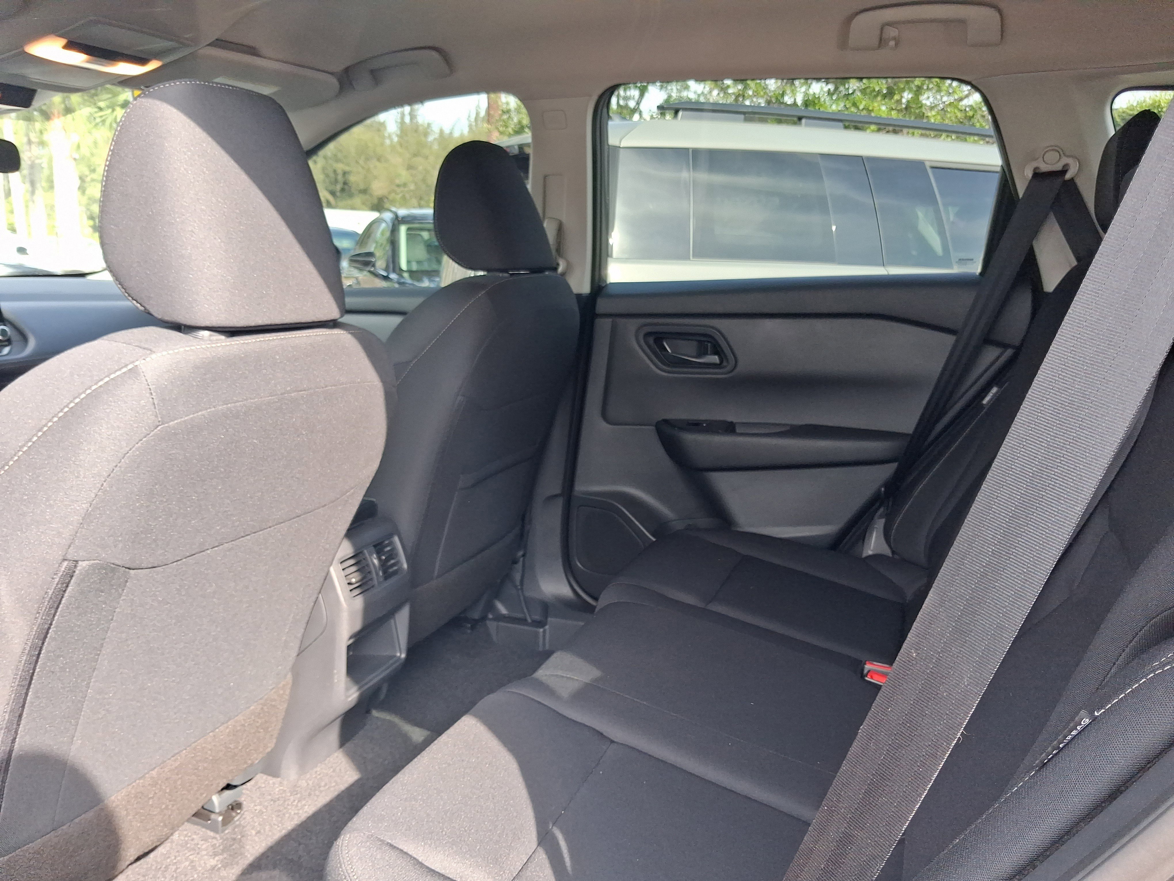 Used 2026 Gray Nissan S image 6