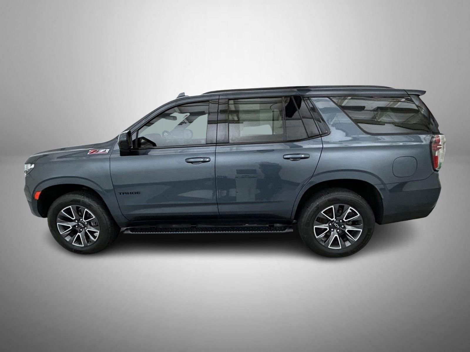 Used 2021 Gray Chevrolet Z71 image 8