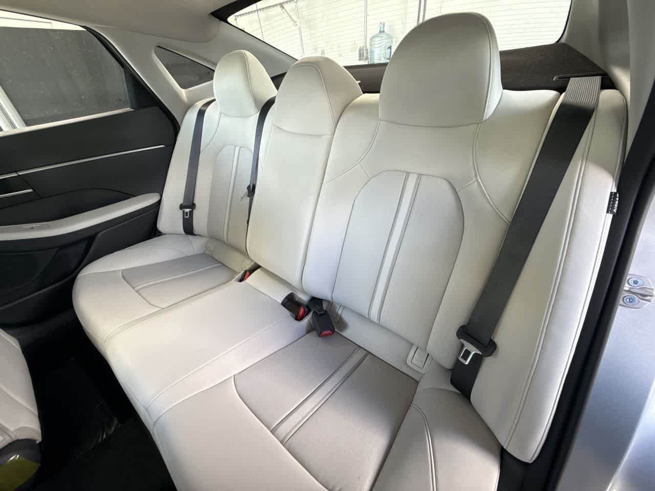 New 2026 Aero Silver Hyundai SE image 22