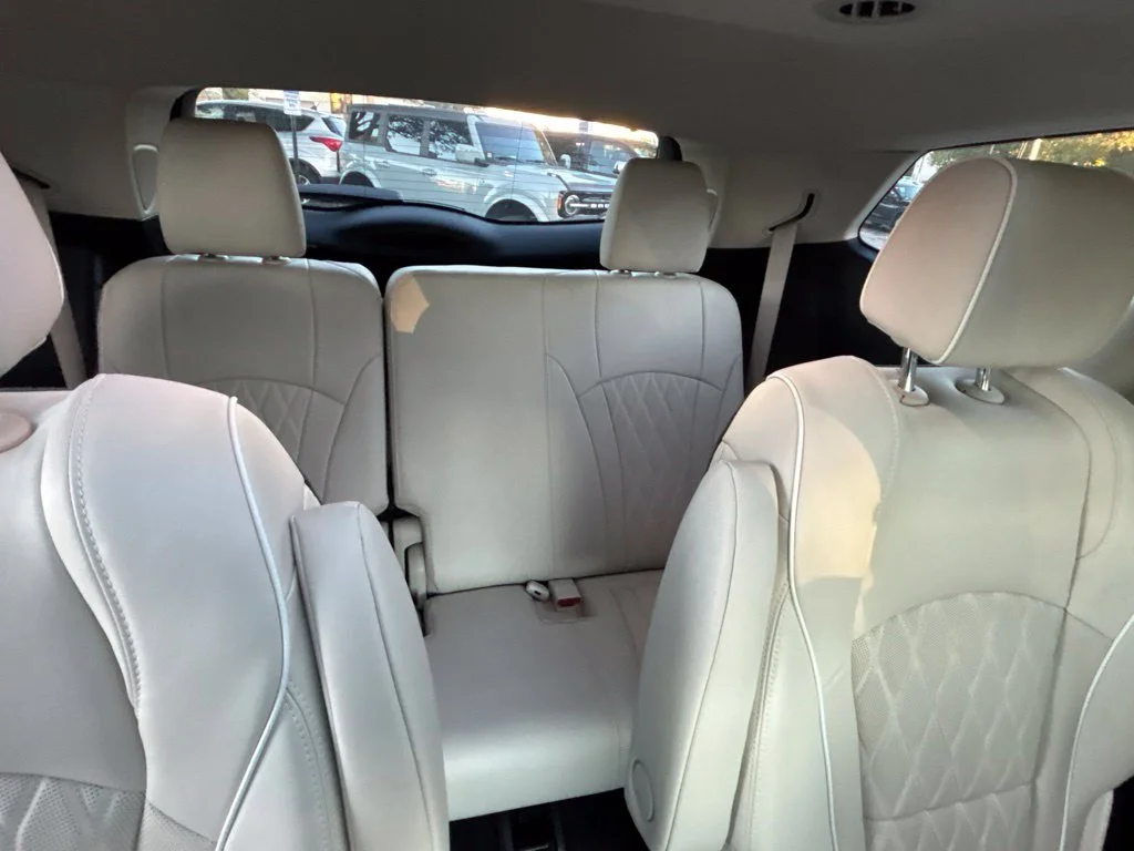 Used 2023 White Buick Avenir image 32