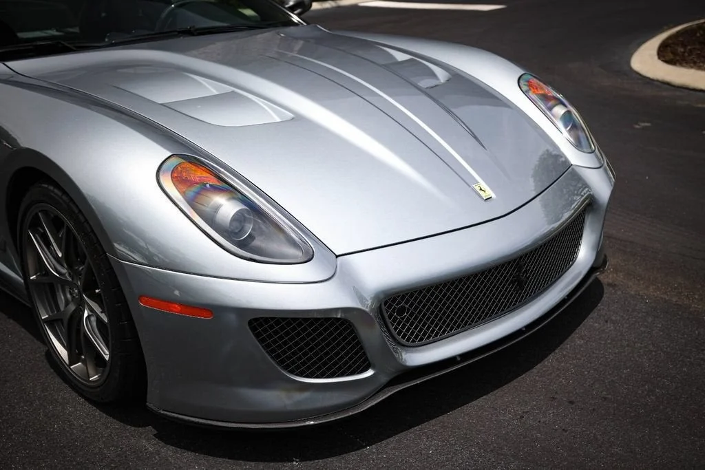 Used 2011 Grigio Titanio Metall Ferrari Base image 10