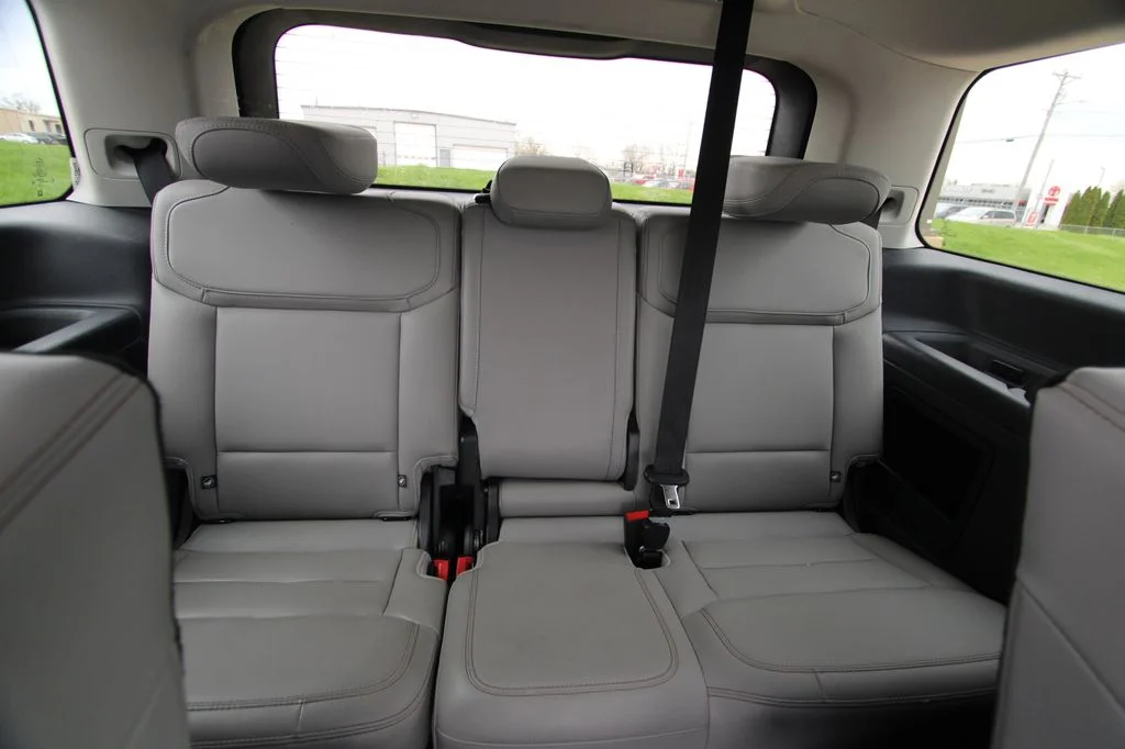 Used 2025 Space Silver Ford Active image 10