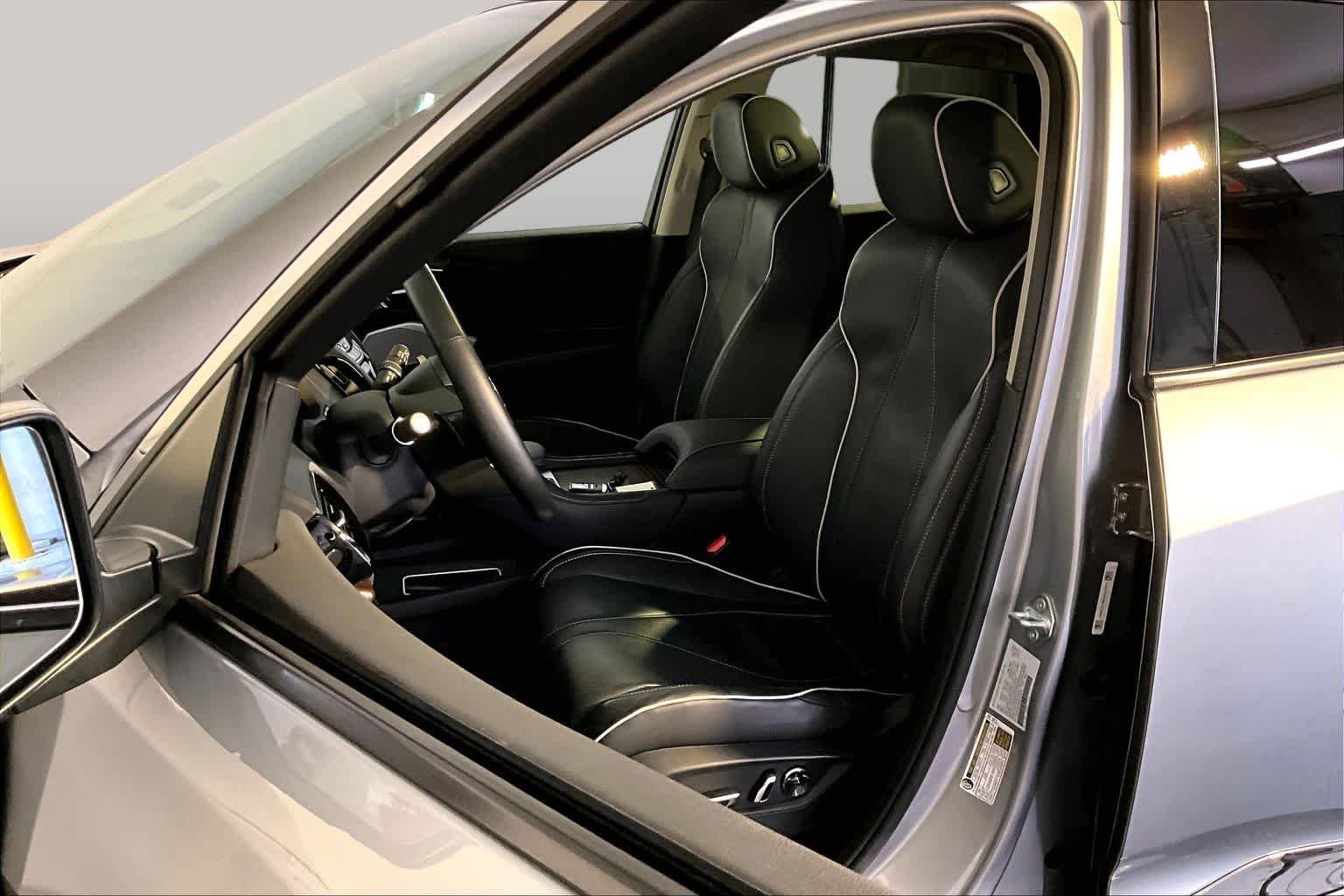 Certified Used 2021 Lunar Silver Metallic Acura With Advance Package image 9