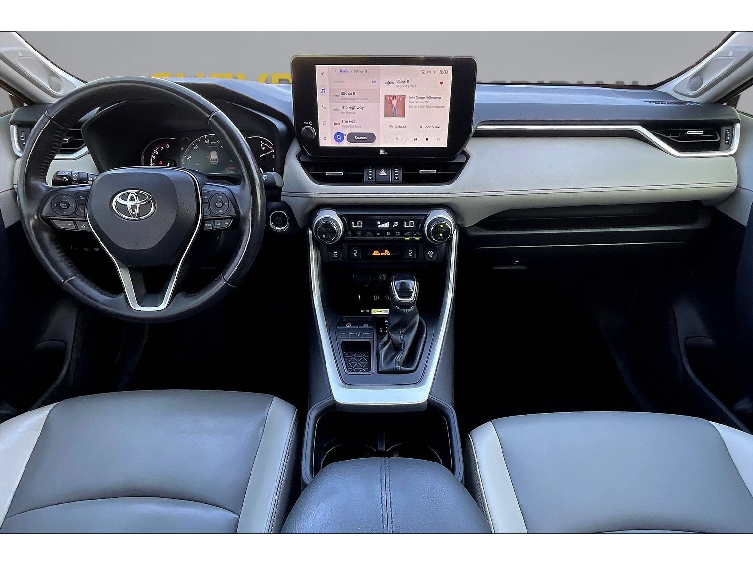 Used 2023  Toyota XLE Premium image 12