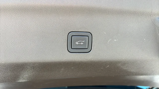 Used 2025 Black Chevrolet LT image 38