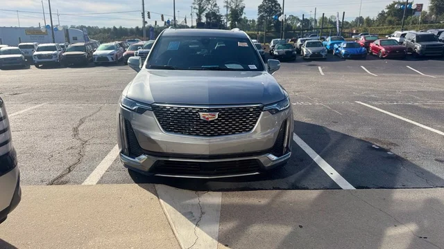 2025 Cadillac XT6 Premium Luxury