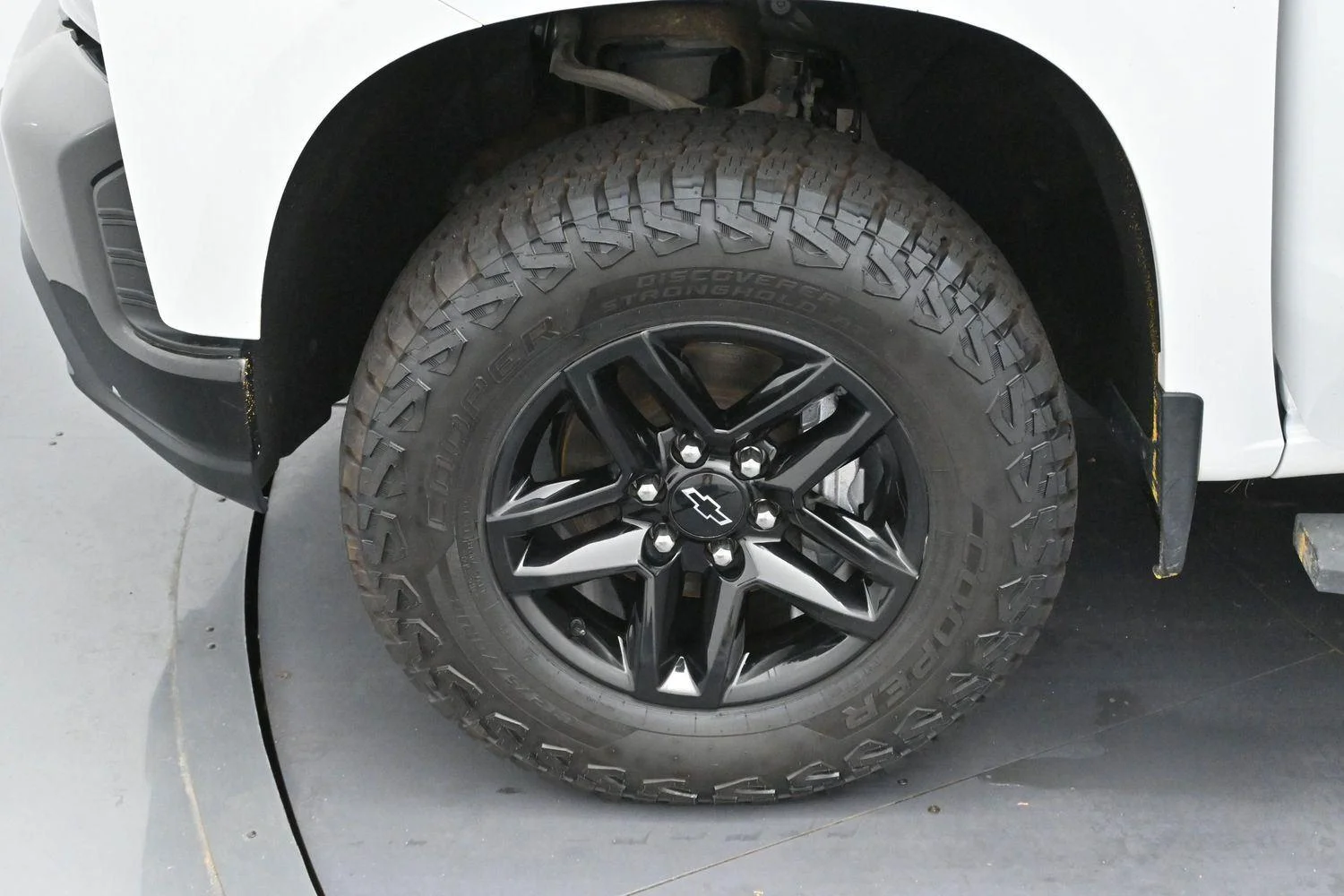 Used 2022 Summit White Chevrolet LT Trail Boss image 32