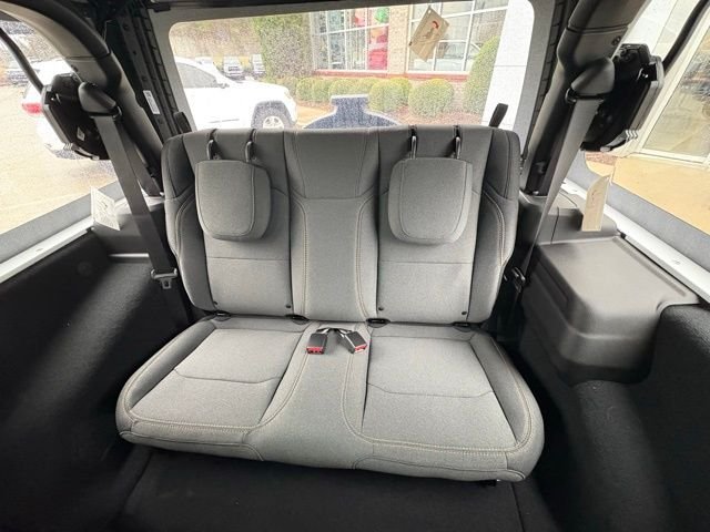 New 2026 Bright White Clear-Coat Exterior Paint Jeep Sport image 15