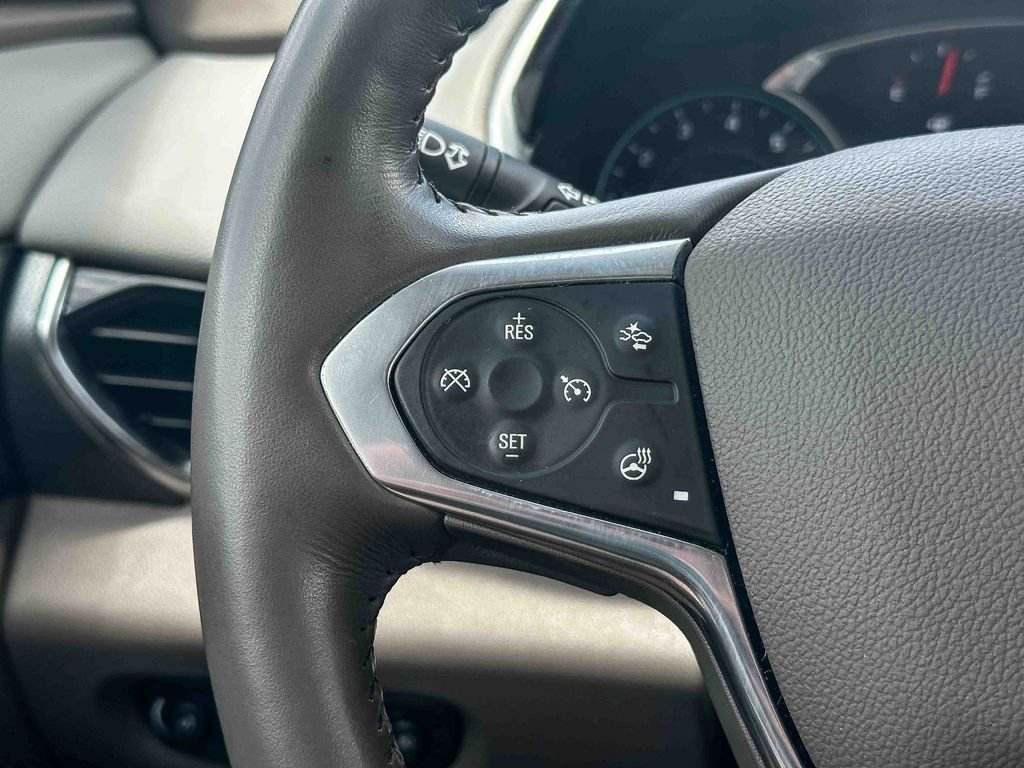 Certified Used 2021 SILVER ICE METALLIC Chevrolet Premier image 30
