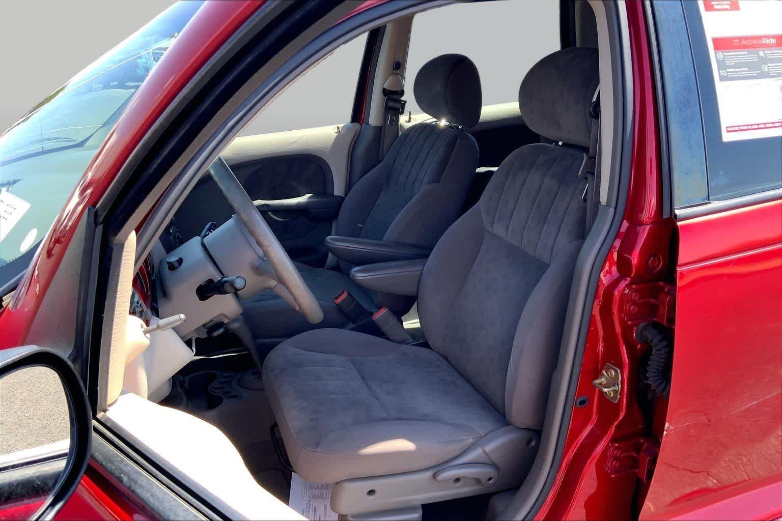 Used 2002 Inferno Red Tinted Pearl Chrysler  image 7