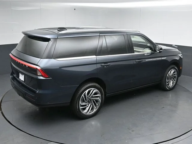Used 2025 Blue Lincoln Reserve image 55