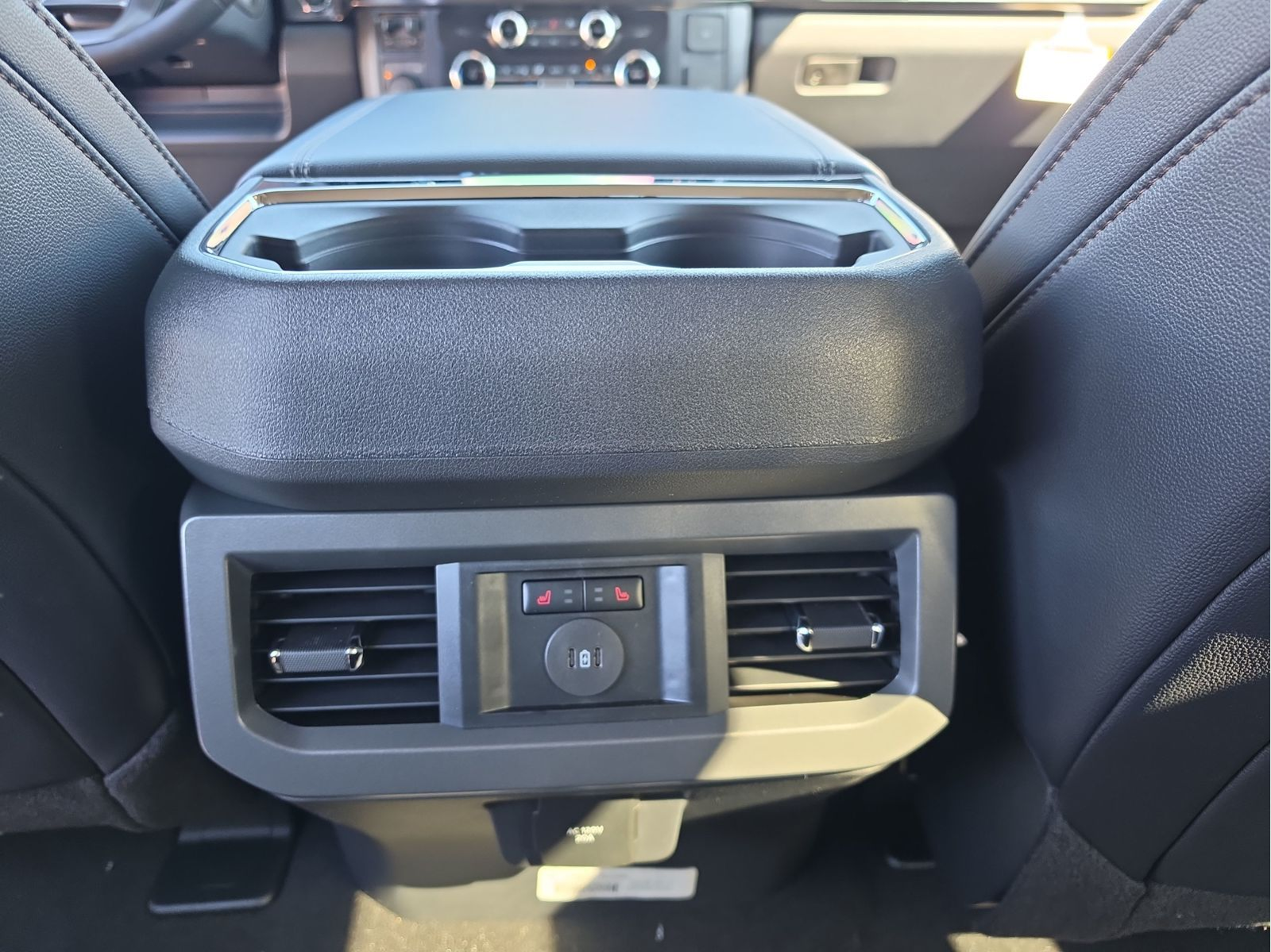 2026 Ford F-350 Super Duty Lariat - Photo 13