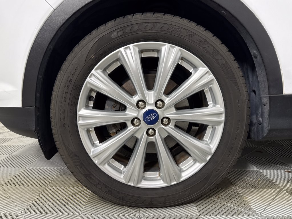 2019 Ford Escape SEL - Photo 23