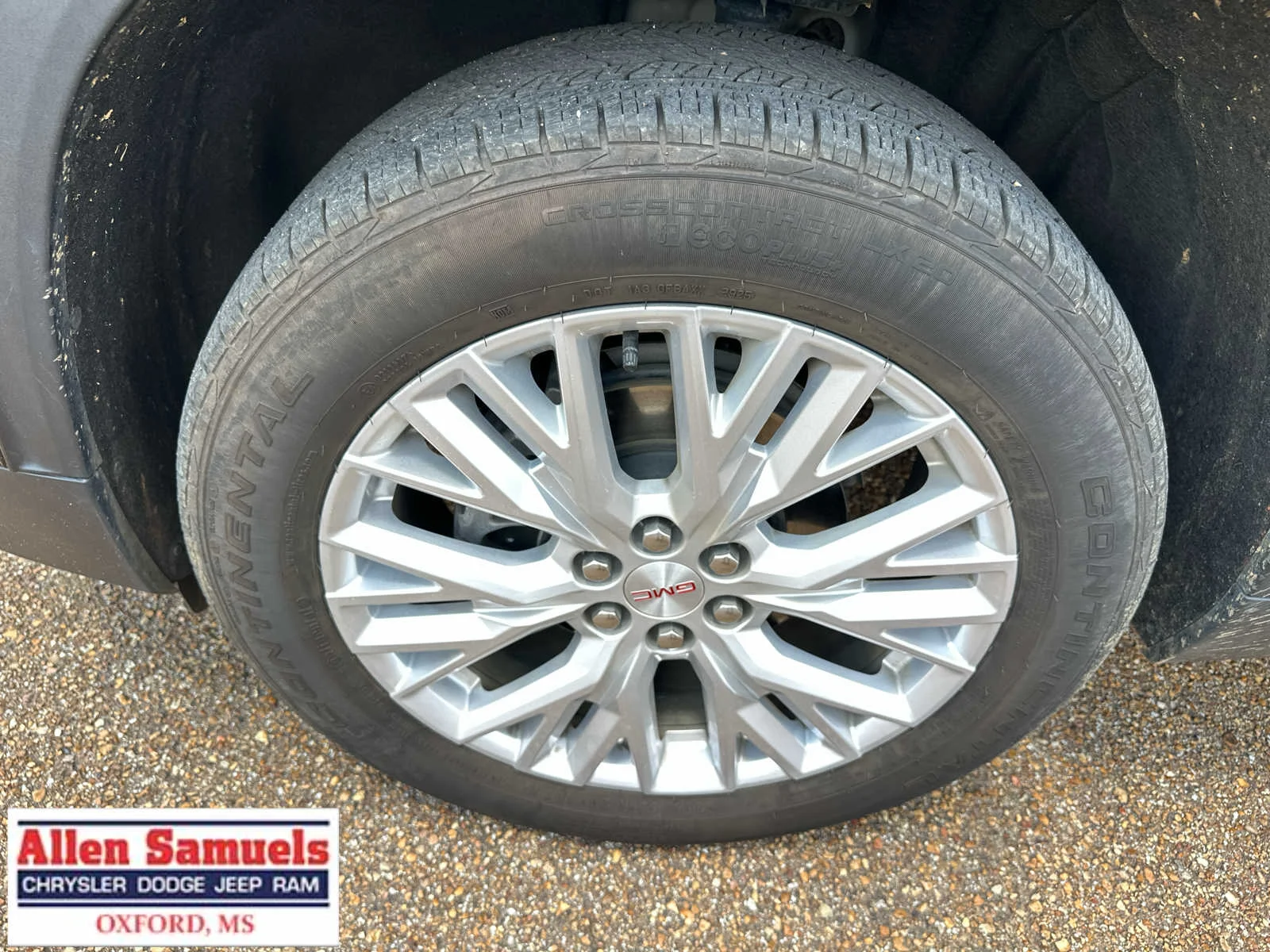 Used 2026 Ebony Twilight Metallic GMC FWD Elevation image 47