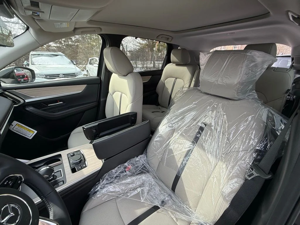 2026 Mazda CX-90 Premium Package - Photo 26