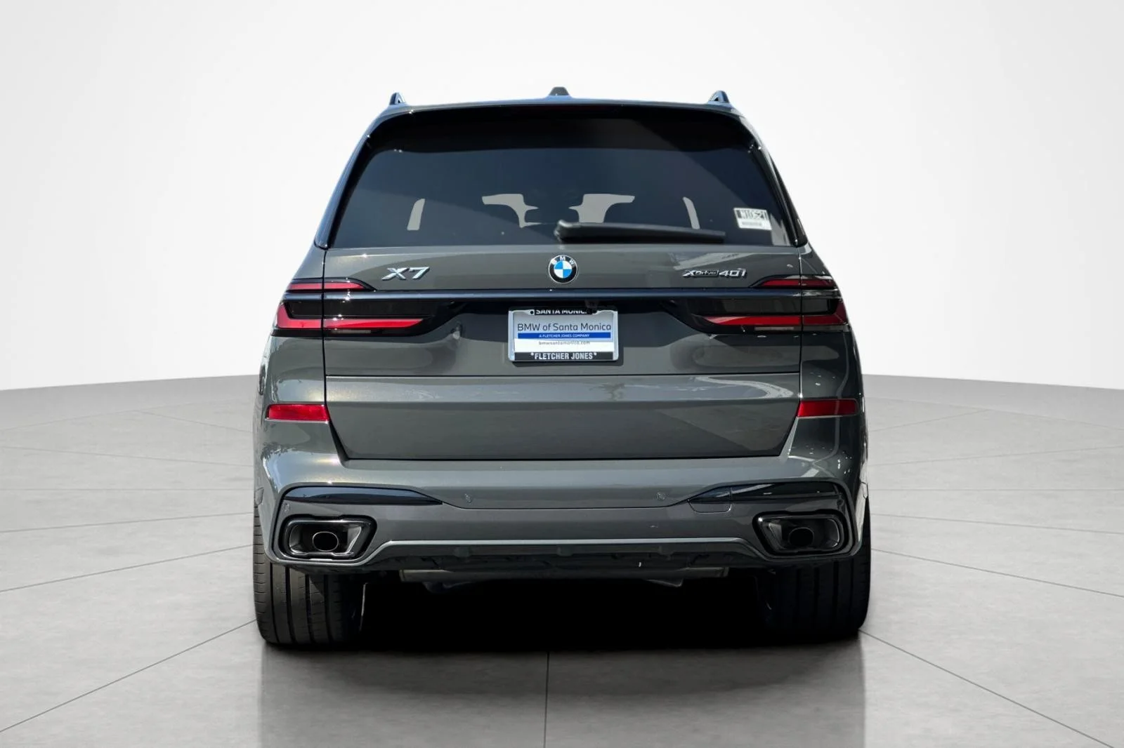 New 2027 Dravit Grey Metallic BMW xDrive40i image 4