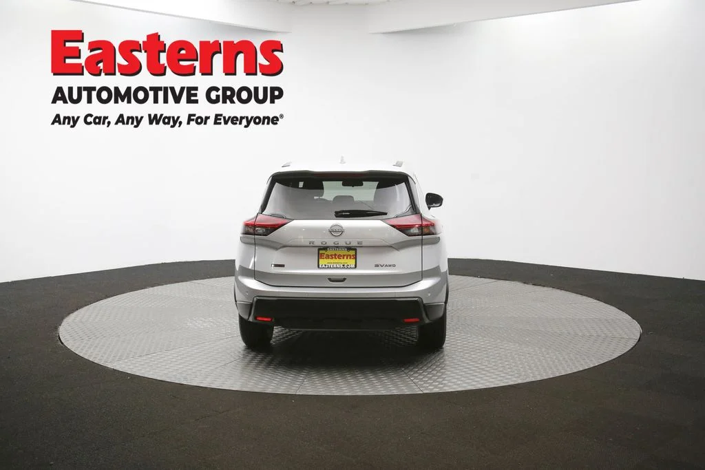 Used 2024 Silver Nissan SV image 36