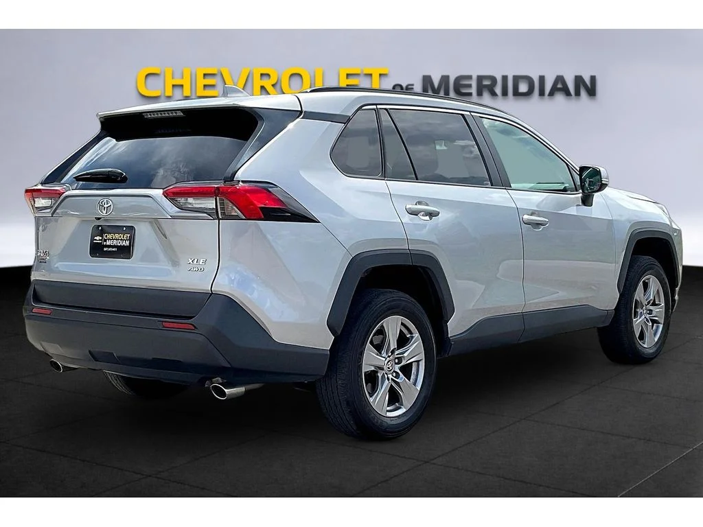 Used 2025 Silver Toyota XLE image 11