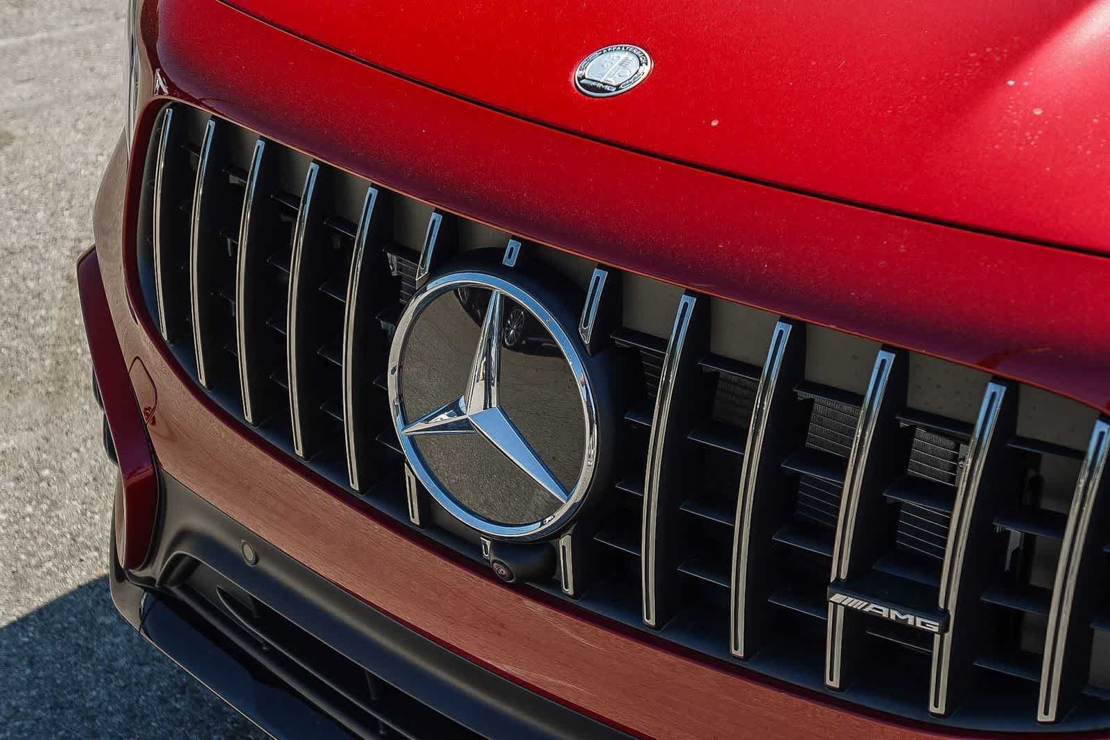 New 2026 MANUFAKTUR Patagonia Red Metallic Mercedes-Benz AMG® GLB 35 image 9