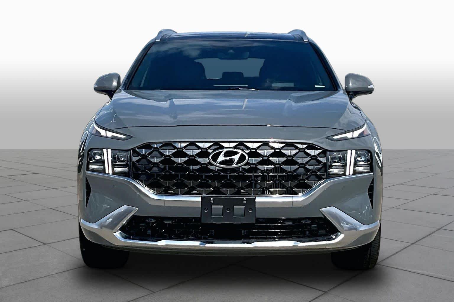 Used 2023 Hampton Gray Hyundai Calligraphy image 4
