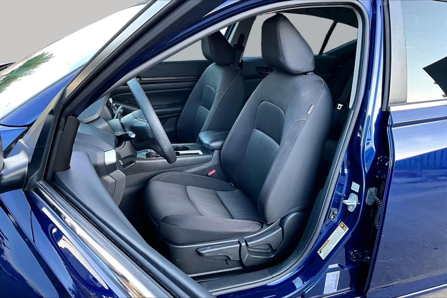 Used 2024 Deep Blue Pearl Nissan 2.5 S image 8