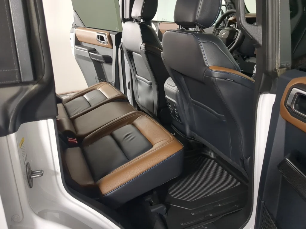 2024 Ford Bronco 4-Door Outer Banks - Photo 21