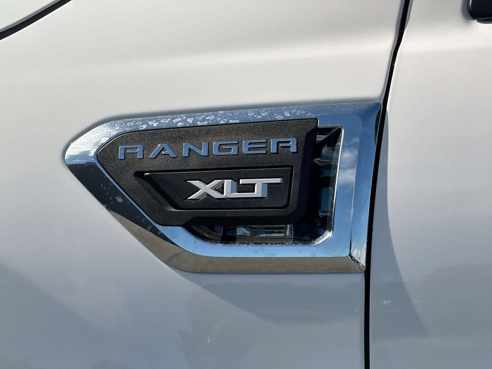 Certified Used 2020 Oxford White Ford XLT image 13