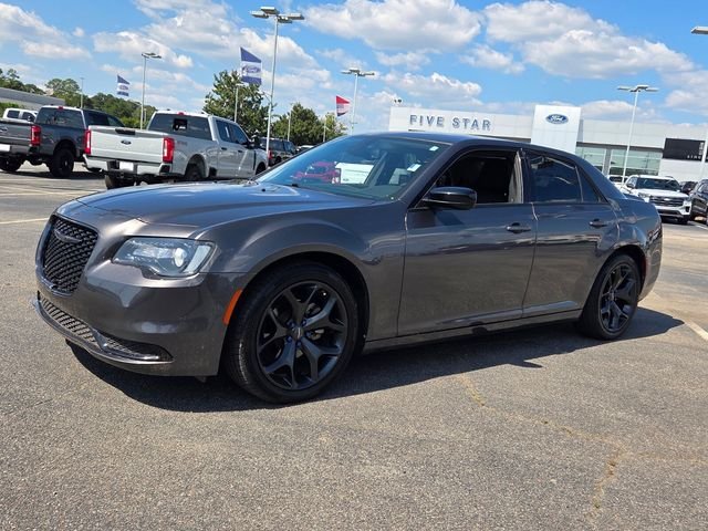 Used 2022 Gray Chrysler Touring image 3