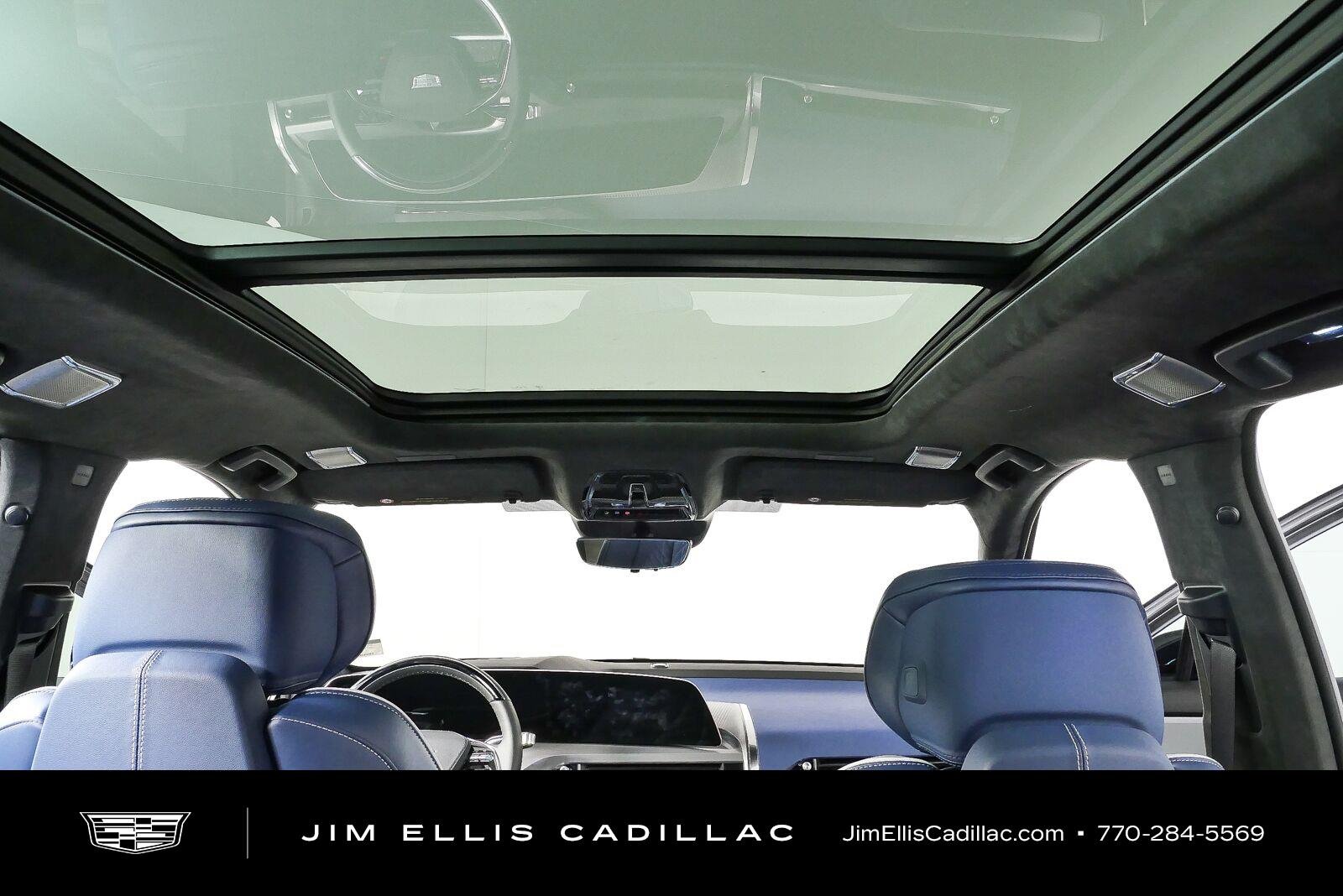 2026 Cadillac VISTIQ Premium Luxury - Photo 18