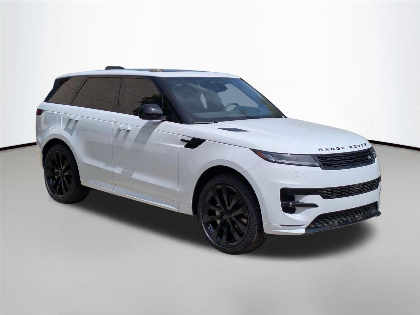 Used 2026 Fuji White Land Rover Dynamic SE image 3