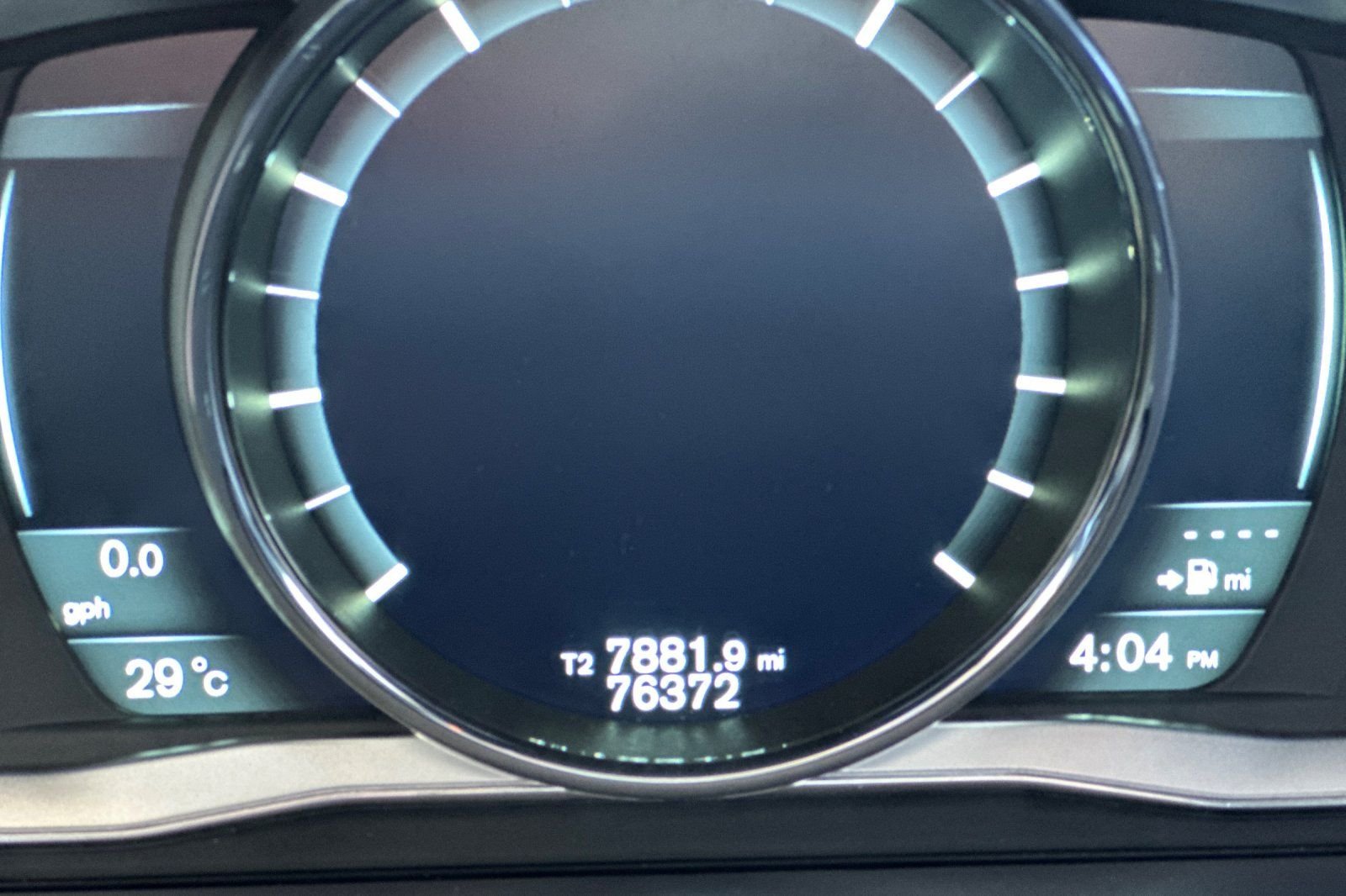 Used 2014  Volvo  image 28