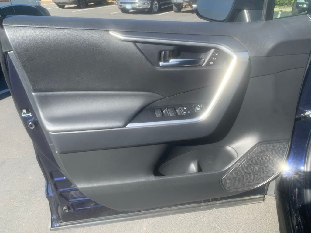 Used 2025 Blueprint Toyota XLE Premium image 8