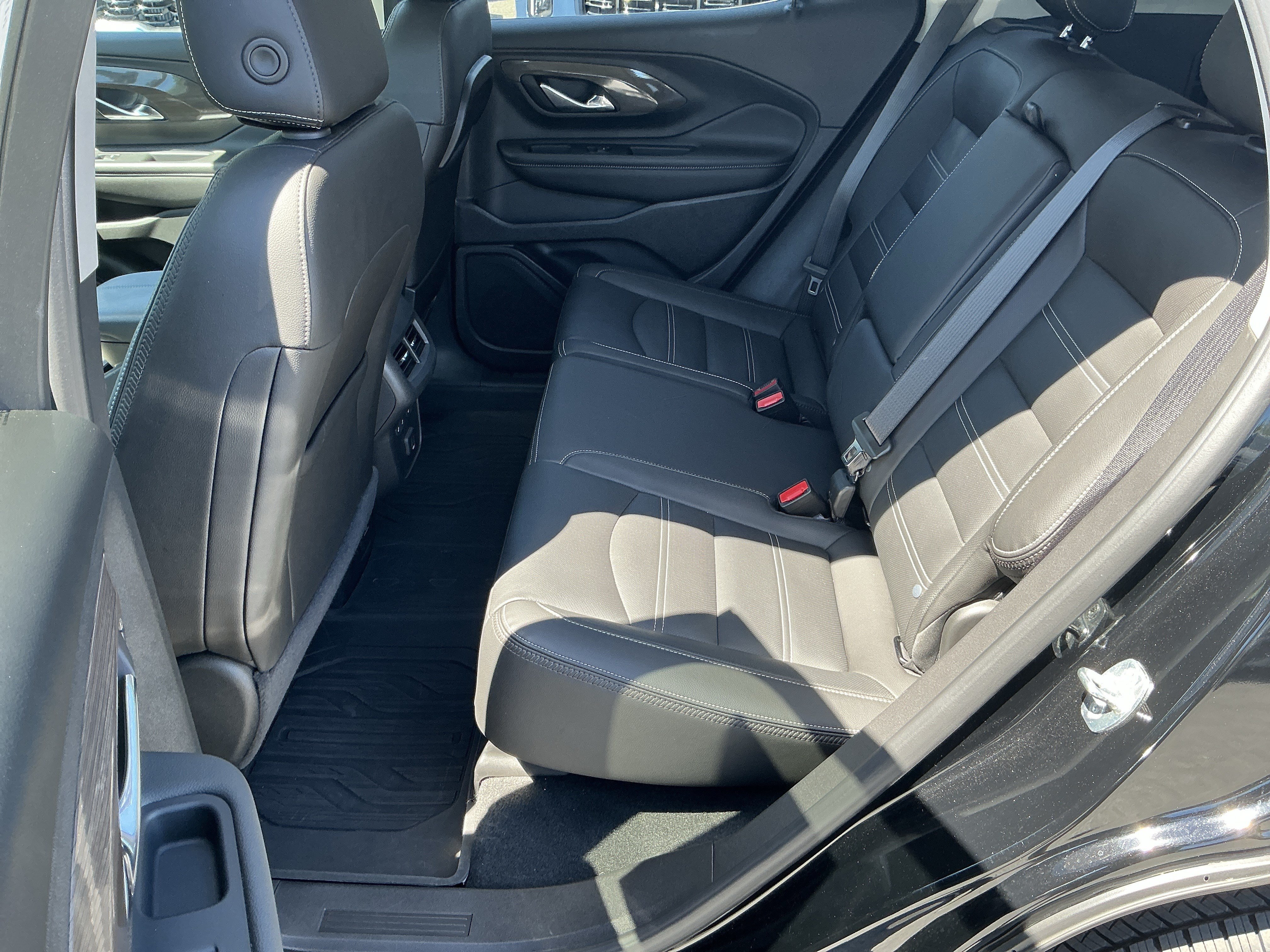 Used 2023 Ebony Twilight Metallic GMC Denali image 10