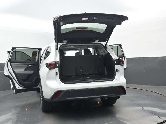 New 2026 Wind Chill Pearl Toyota Limited image 36