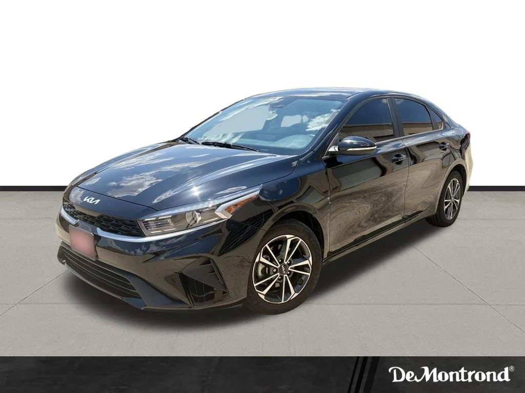 Used 2023 Aurora Black Pearl Kia LXS image 1
