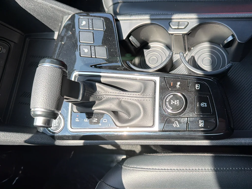 Used 2024 Gray Kia X-Line image 20