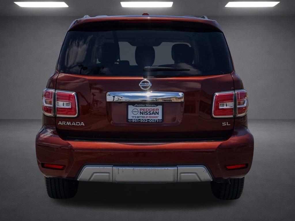 Used 2018 Brown Nissan SL image 4
