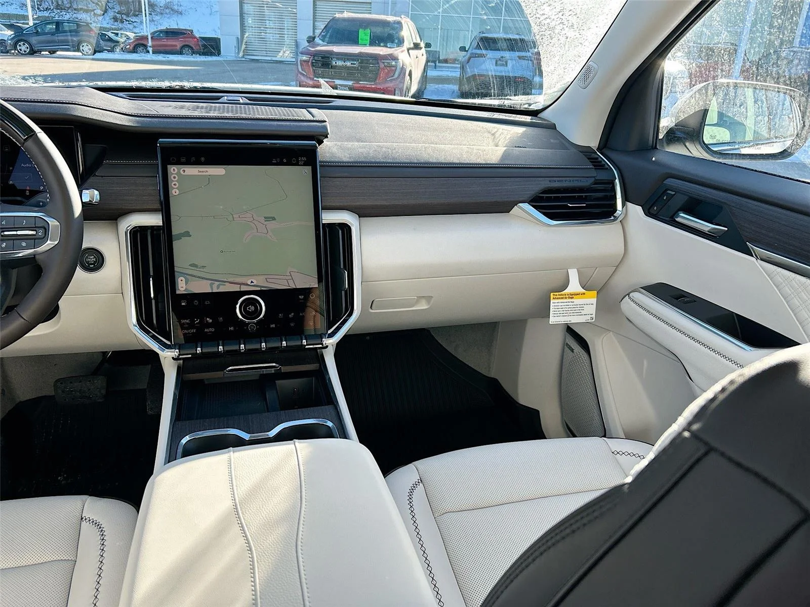 2026 GMC Acadia Denali - Photo 24