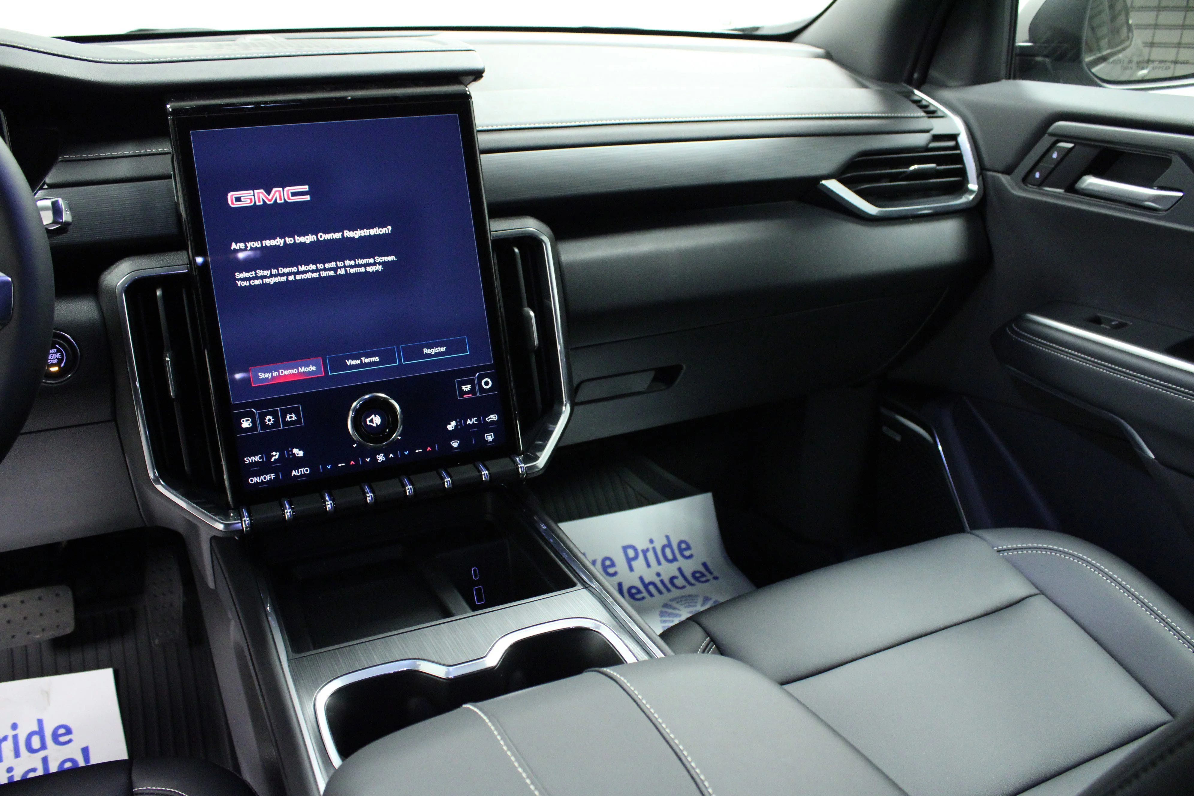 New 2026 Sterling Metallic GMC Elevation image 20