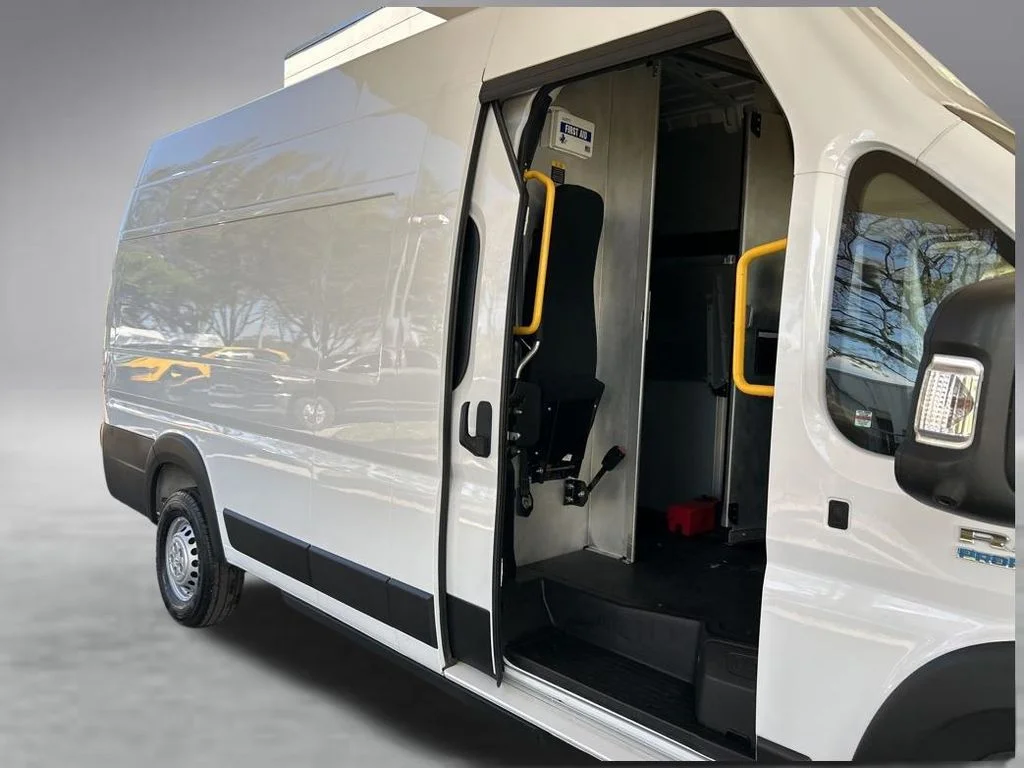 Used 2024 White Ram Super High Roof image 23