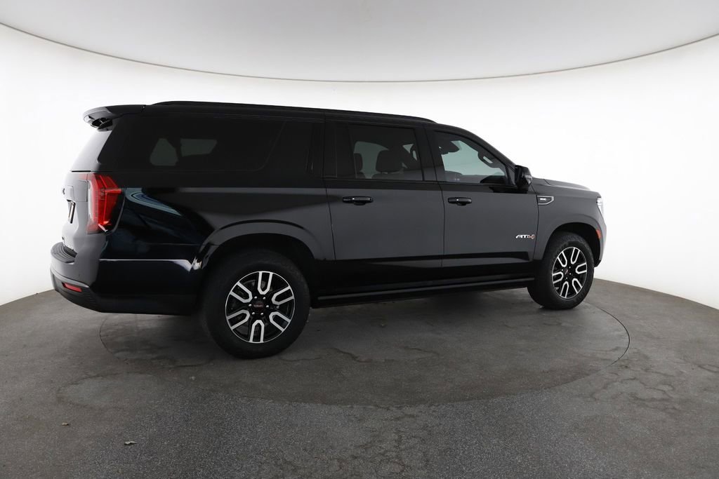 2023 GMC Yukon XL AT4 - Photo 13