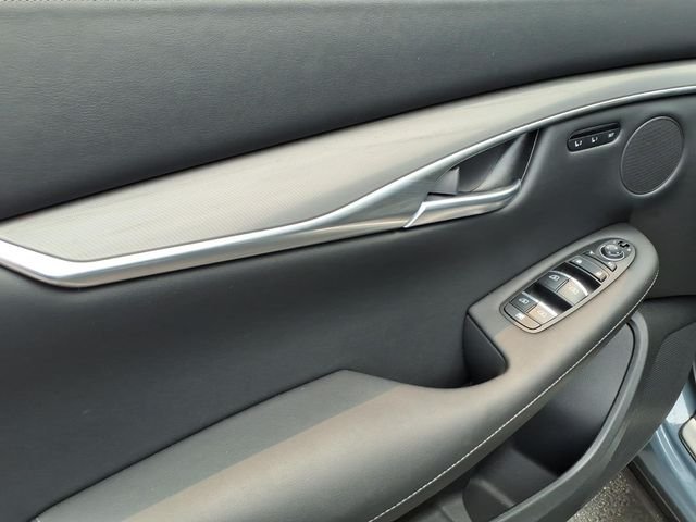 Used 2025 Gray INFINITI LUXE image 11