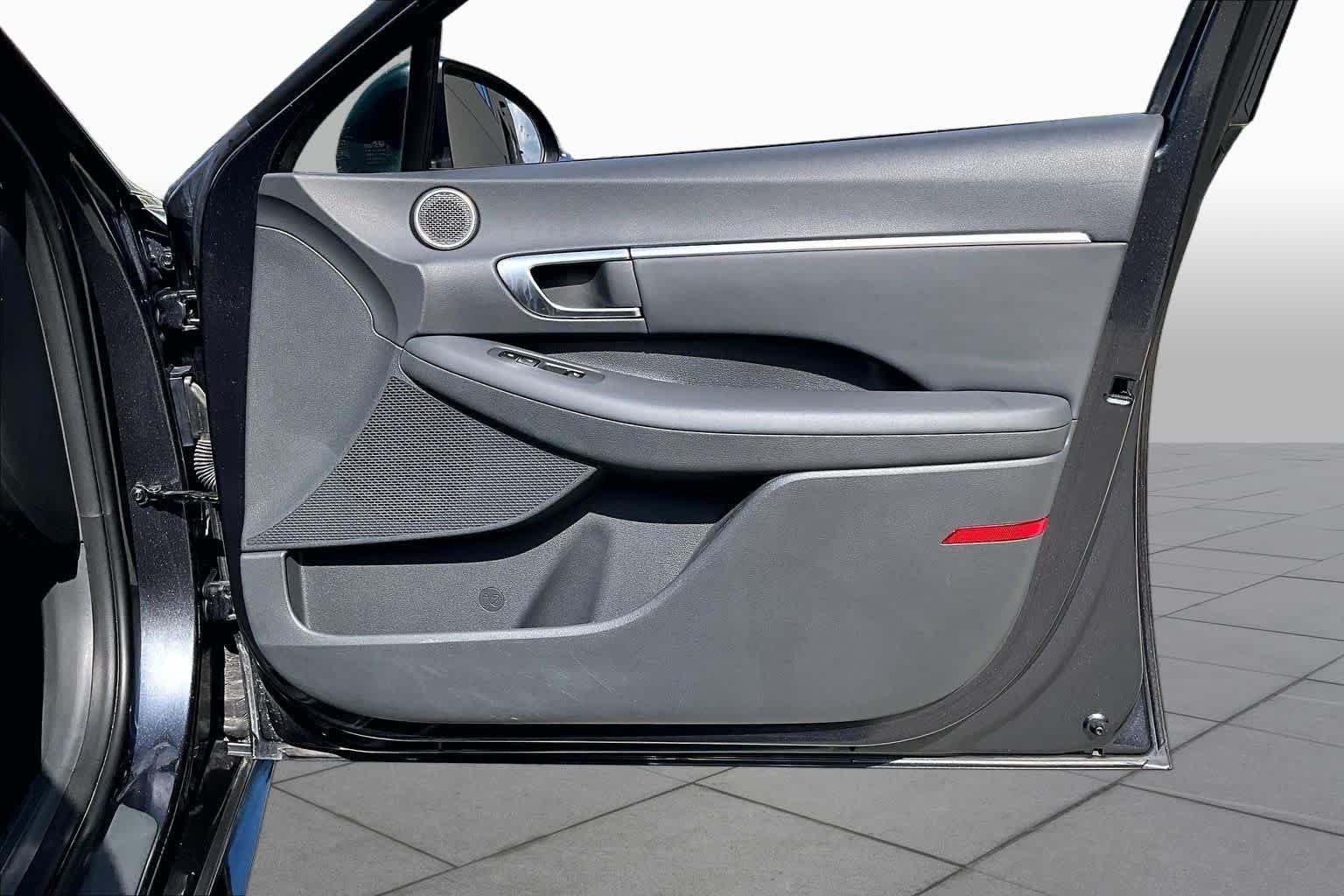 Used 2020 Portofino Gray Hyundai SEL image 21