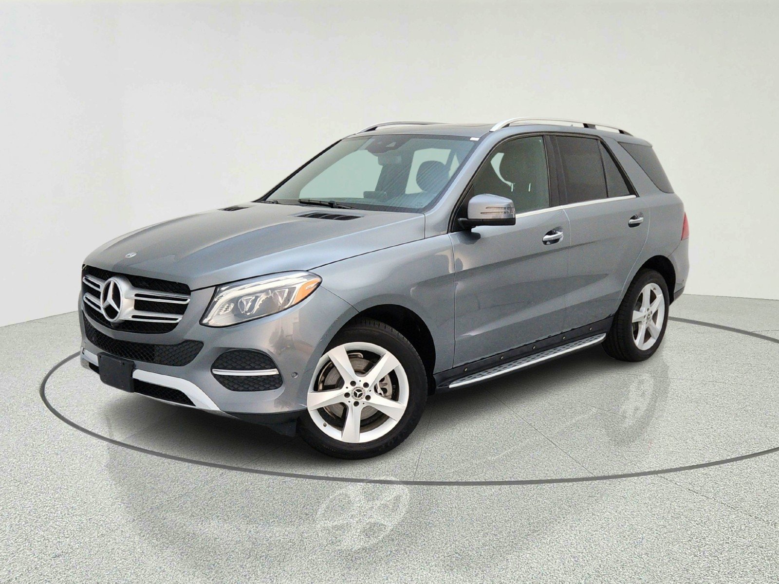Used 2018 Selenite Grey Metallic Mercedes-Benz GLE 350 image 1