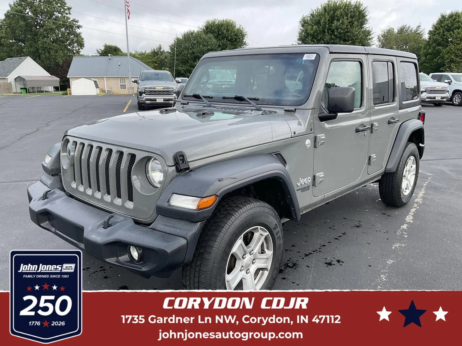 Used 2018 Sting-Gray Clearcoat Jeep Sport S image 1